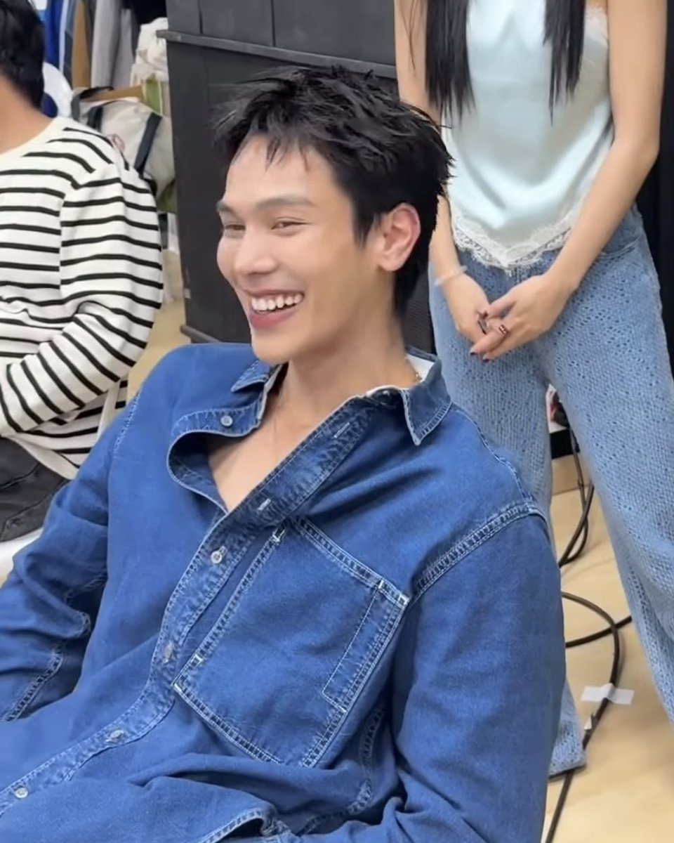 lovechumore's tweet photo. หล่อน่ารักมาก ๆ อะ คิดถึงยิ้มหวานที่สุด ㅠ ㅠ https://t.co/AQZHdhtos2