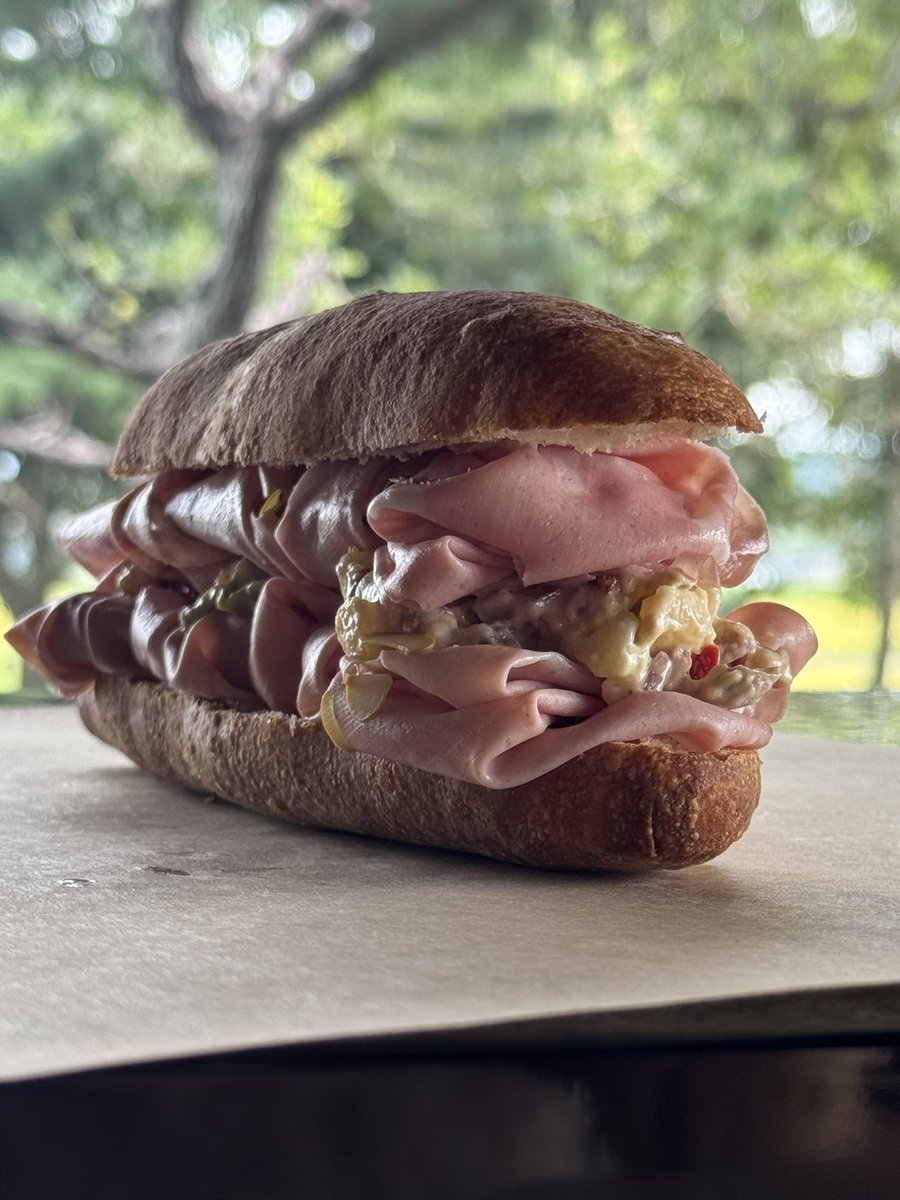 grande_bambu's tweet photo. ポテトサラダパニーノ
Panino con insalata di patate
(天使のチャバッタ モルタデッラ ポテトサラダ)
#氷見パニノテカ https://t.co/u7SDVsbdR5