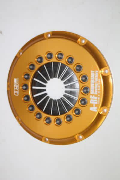 arf_taka's tweet photo. RX-7 FD3S 20Bペリエンジン搭載その他
クラッチカバーにレーザー刻印完了！
ＯＳ技研製ですが、当社オリジナルの仕様になっております。
わからなくならないように当社ロゴと仕様を刻印しました！ https://t.co/9Y9gjm8ORQ