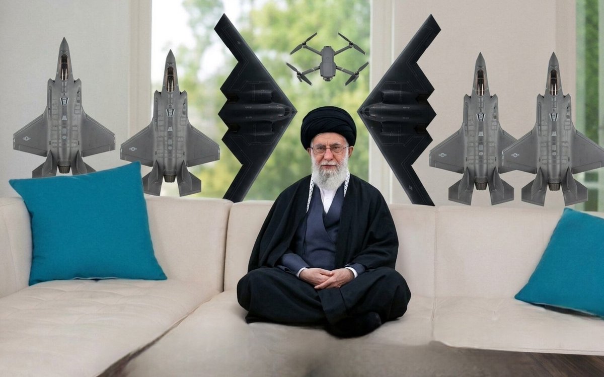 Armam104787's tweet photo. @Kingmggg @halenhargreevs جنگنده: خامنه‌ای تویی؟ 
خامنه‌ای: اره کاری داشتید؟
جنگنده: کصننت https://t.co/pQbRceZowu