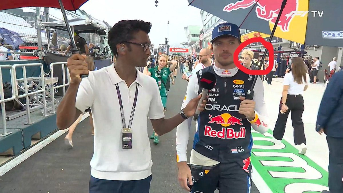 rachaflex's tweet photo. never thought i’d see max verstappen and chan in one frame omg https://t.co/voGH3N15jW