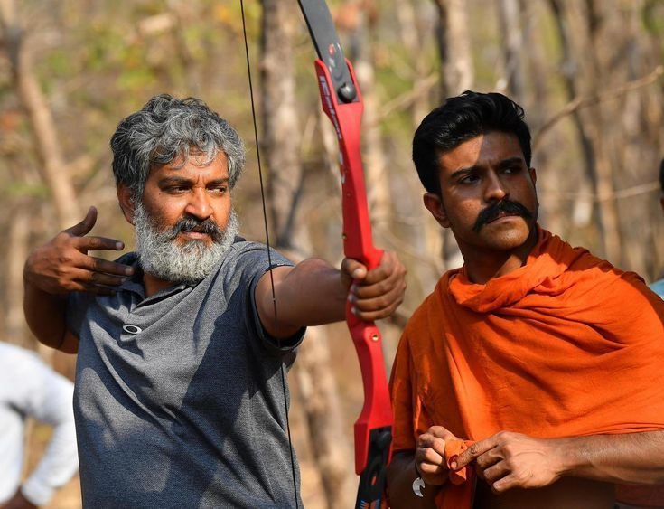 Andhra2day's tweet photo. He re-invented the cinema 📽️ 
ఆయనే తెలుగు సినిమాకు రాజముద్ర 💥
@ssrajamouli 

#HBDSSRajaMouli https://t.co/NBrrv6PAvS
