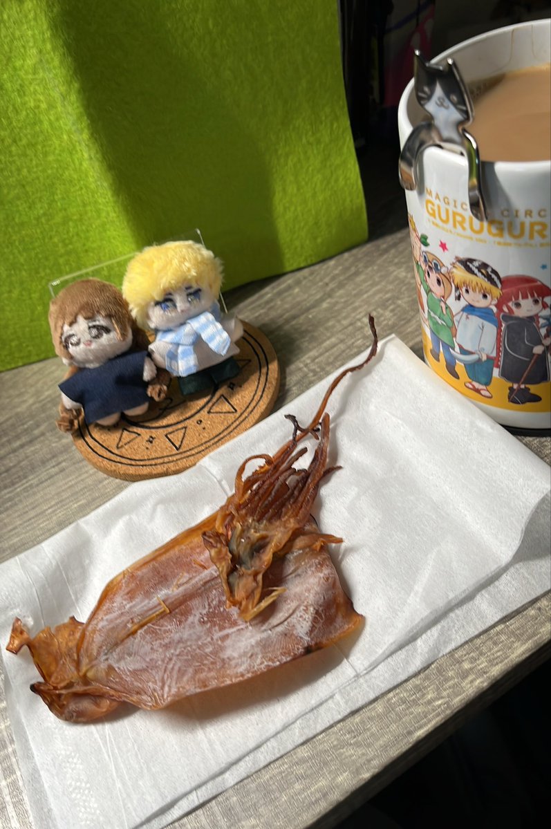 necohiko's tweet photo. 待機！呉 https://t.co/b9GcPaHJ3X