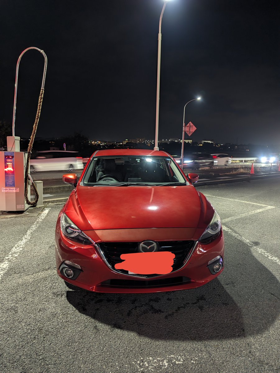 shiguresabusabu's tweet photo. 古い車で車庫入れてないから日焼けはしてるけど、大事に乗ってる愛車 https://t.co/mq7H6xYtDF