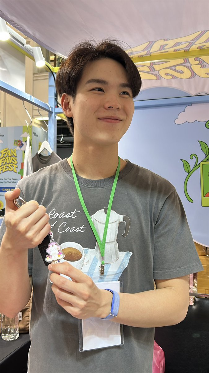 noona_tsp's tweet photo. น่ารักอ่ะ🤍🤍
ไปอุดหนุน Pemmo กันค่ะพ่อค้าน่ารักมาก 

#PingKrittanun
#Pemmo https://t.co/h5ReUioLiZ