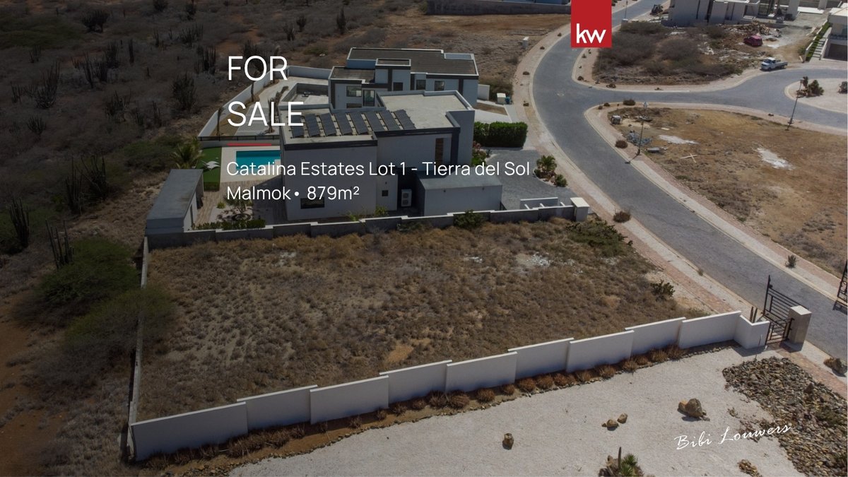 KWArubaBibi's tweet photo. 🌴 𝐅𝐎𝐑 𝐒𝐀𝐋𝐄 | Catalina Estates Lot 1
Prime 879 m² residential lot in Tierra del Sol, with surrounding walls already built and an excellent location near Aruba’s beaches.

💰 USD 879,000
📍 Malmok, Aruba

#ForSale #TierraDelSol #ArubaRealEstate #KWAruba https://t.co/Hx0HgIsG45