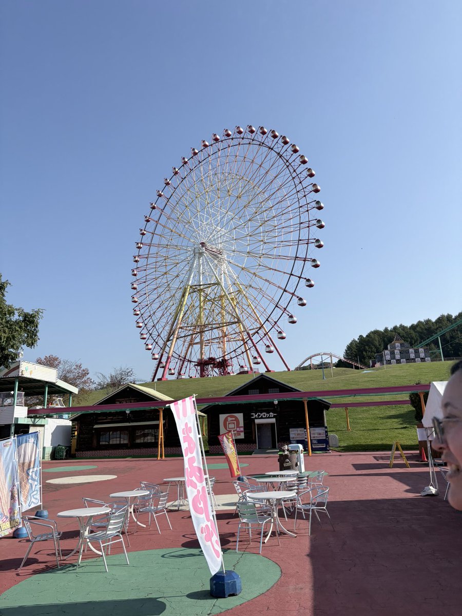 yoshiuri_02's tweet photo. 今日はヒーローショーからのお泊まり飲み！ https://t.co/aDLvPfqUJs