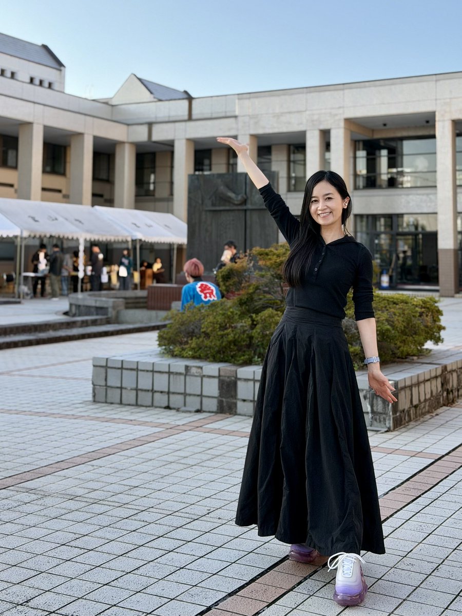 nendol's tweet photo. 明日、富山大学高岡キャンパスでお会いしましょう！
#おねんどお姉さん
https://t.co/zGanLeHR4L https://t.co/16Jirq6OiQ