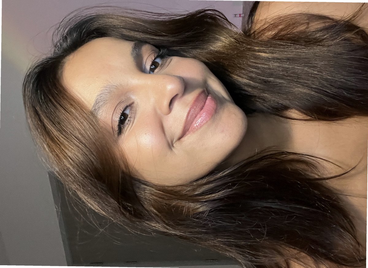 Helen_BabyART's tweet photo. POV: you escaped the HOA meeting, found my profile, and suddenly your evening plans got a lot more interesting 😏 #OnlyFans #linkinbio https://t.co/Qnu5zuh3vd