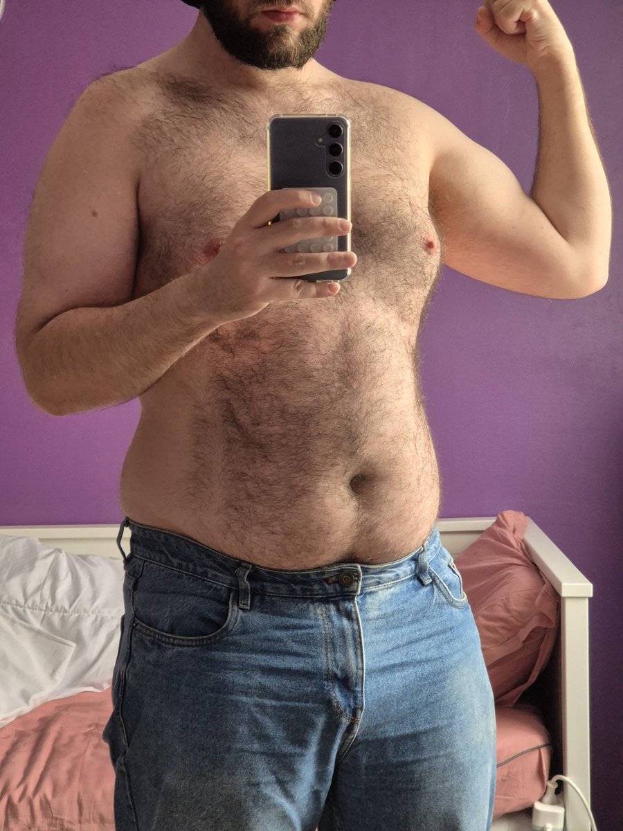 capibearah's tweet photo. And then one day I woke up with the daddiest bod ever #gay #lgbtqia #mlm #bear #belly #dadbod #kink #hot #hair #daddy #otter #fat #fatboy #phatboy https://t.co/tFDC3Zecjt