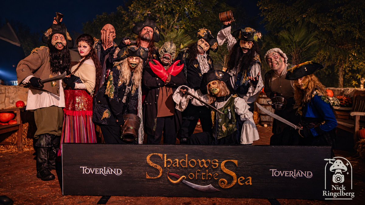 RingelbergNick's tweet photo. Shadows of the Sea
#toverland #ShadowsoftheSea #themeparks #limburg #halloween
📍 Toverland https://t.co/4lWrr5NNqz
