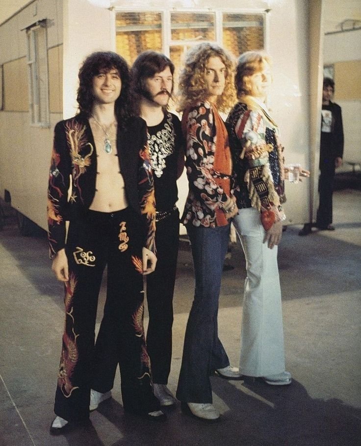 peterkidder's tweet photo. Led Zeppelin https://t.co/U9MCFJd42X
