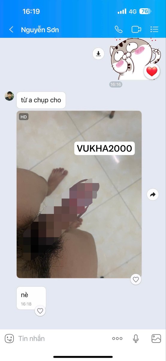 Vukha2000's tweet photo. tiktoker nguyễn hữu sơn :))) ai xem clip ib em gửi #free ạ ( nhớ like + share dùm e ) #topbot #lgbt https://t.co/7QvMKcbkB0