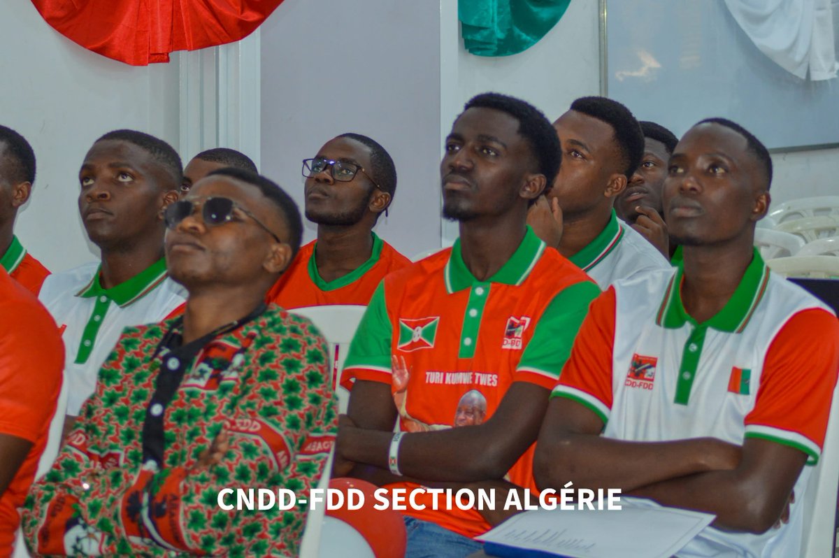 CnddFddAlgerie's tweet photo. Kumunsi wa gatanu igenekerezo rya 09/10/2026, mugisagara ca Alger, harabaye ikoraniro kaminuza rihuza indongozi ziserukira izindi m’umugambwe  CNDD-FDD mugisata ca  Algérie. 
Izo ndongozi zakoraniye hamwe kugira zige ubuzima bw’igisata muri rusangi.
@CnddFdd @CnddFddAlgerie @NtareHouse 
@CnddFdd