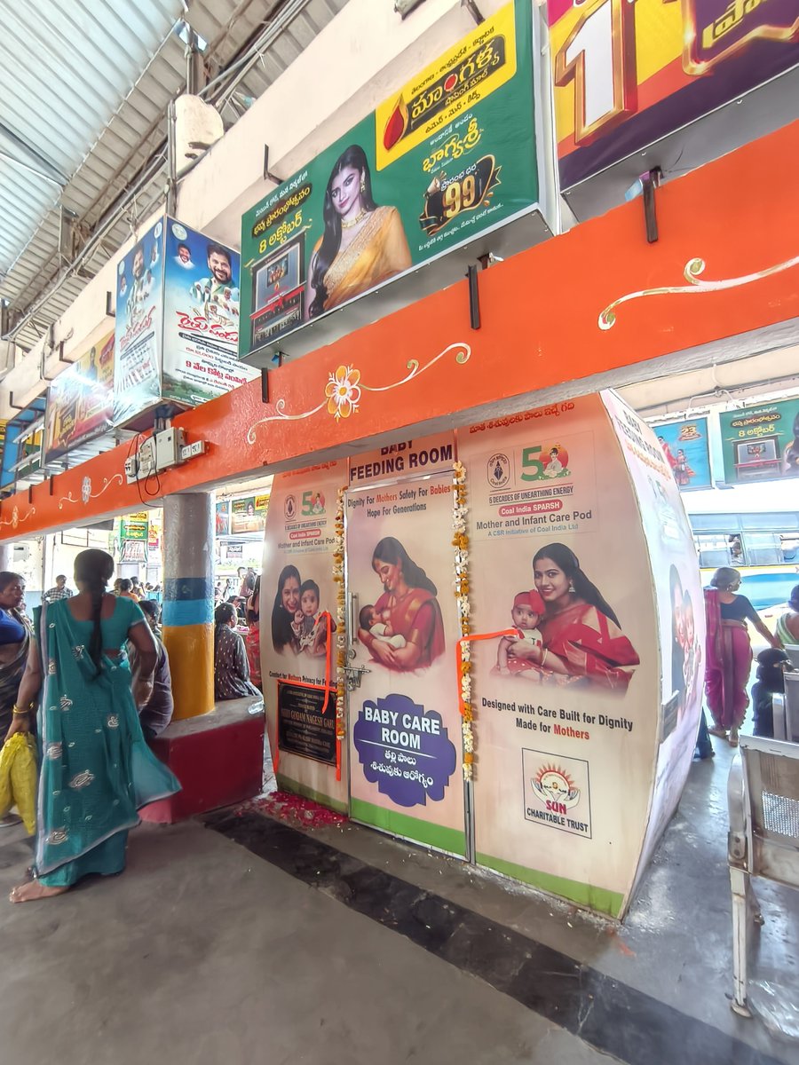 SunCharitable's tweet photo. Hon’ble MP Sri @nageshgodam Garu | Coal India Limited CSR Initiative 

Baby Feeding Rooms at Nirmal RTC Bus Stand, Telangana, implemented by @SunCharitable Trust to provide mothers with safe, hygienic spaces for breastfeeding.

#CoalIndiaCSR #SunCharitableTrust https://t.co/SZyYOuQZGV