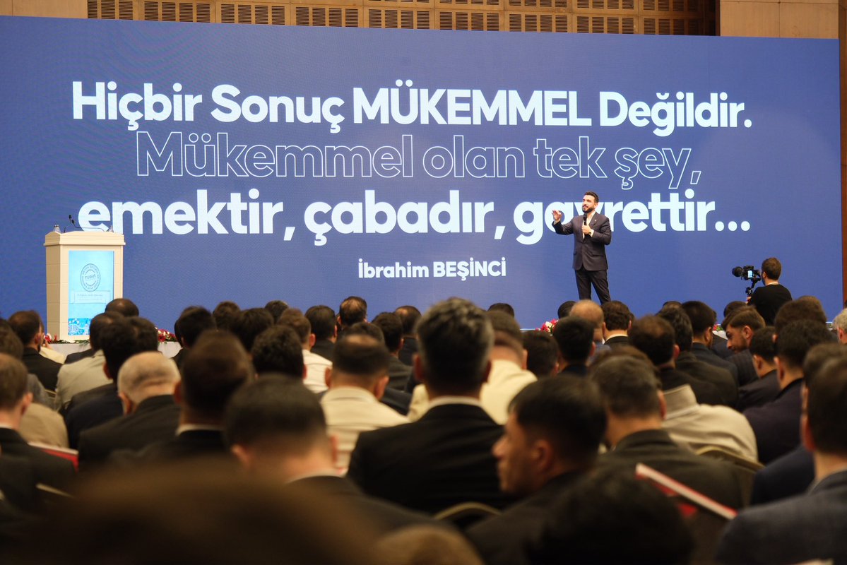 ibrahim_besinci's tweet photo. 📍 Kızılcahamam

Gençliğin ihyası, yarınların inşası için 81 ilimizin birliğiyle 10. İl Yönetim Kurulları Eğitim Kampımız için bir aradayız.

Mazinin duası, istikbalin nefesiyiz! 🇹🇷 https://t.co/8dy92PHBys