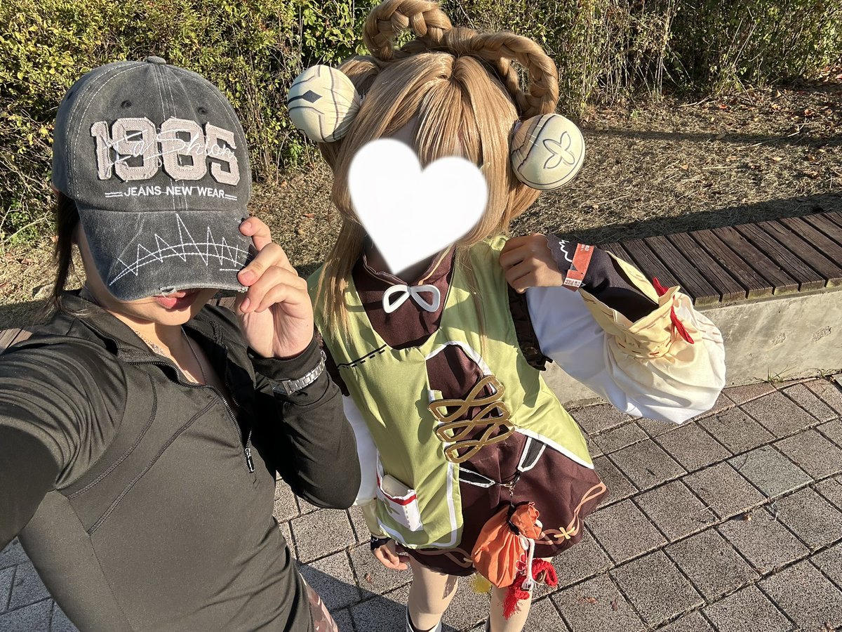 hagyu0718's tweet photo. 제 눈엔 정말 이쁘고 귀여우신 요요였지만 혹시 몰라서 얼굴 가립니다ㅠㅠㅡ너무 귀여우신 뽀짝 요요님을 발견해서 못참고 다가가 주접이란 주접은 다 떨었는데 먼저 안아주셔서 너무 너무 행복했습니다..이 요요분 저를 안다고 하셨는데 혹시 이 글을 본다면 연락 한 번 해주세요🥹🫶🏼 https://t.co/4TNCSaysyD