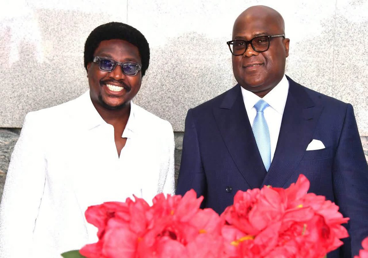 BilariJonathan's tweet photo. A Dieu Soit La Gloire 

With Our President Félix Antoine Tshisekedi 🇨🇩❤️

I admire his sense of humanity and the respect and appreciation he shows to people. It’s truly exceptional.

#NzambeNdeMokonzi👑

@fatshi13 @Fatshi20 https://t.co/okQ1BoKheR