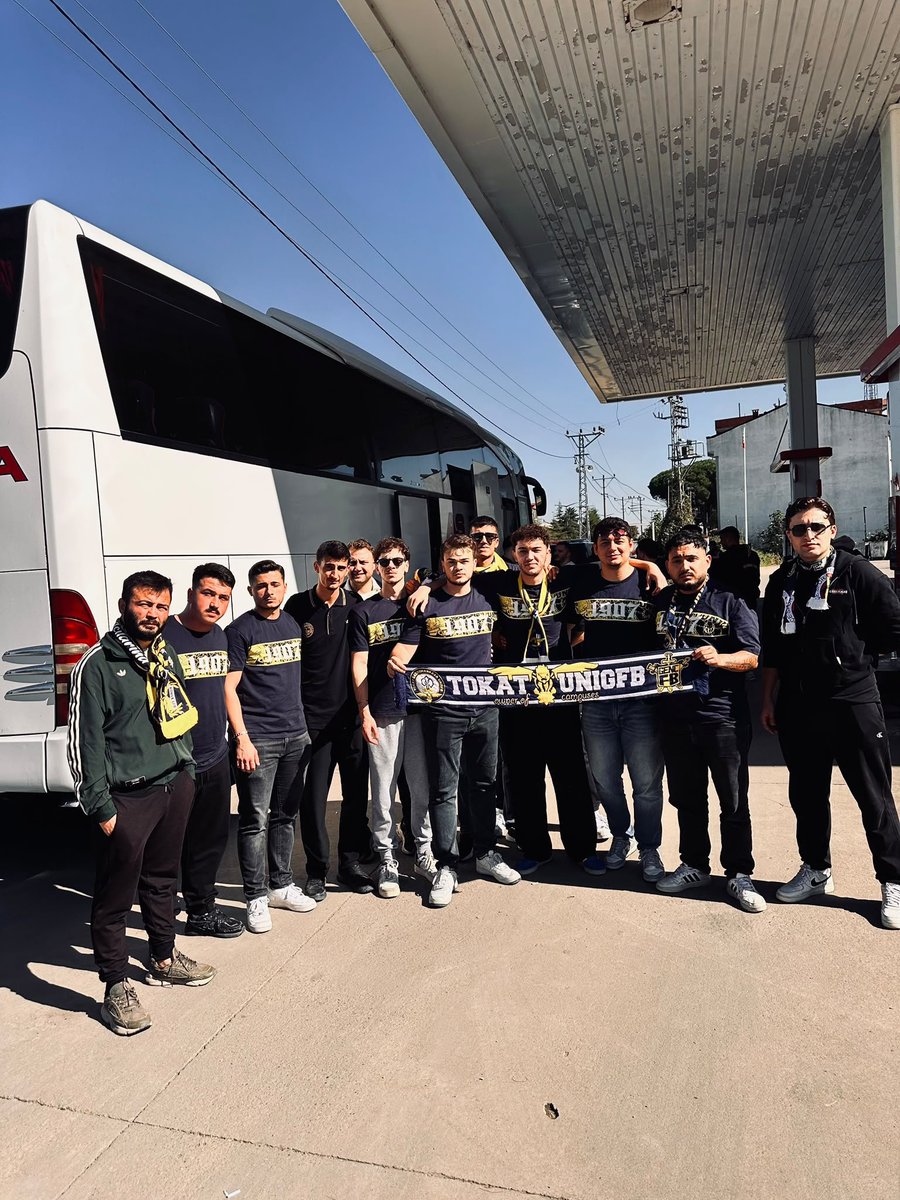 TokatUNIGFB's tweet photo. FENER için FENER !

Rize deplansmanı için yollardayız.

#unigfb https://t.co/WiUZV0BKXu