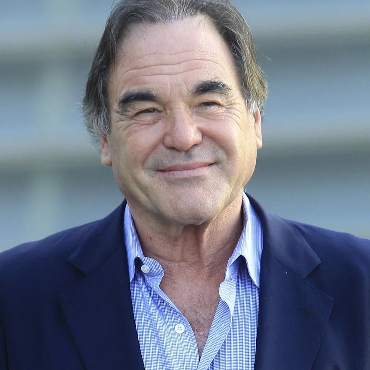 stagepopbr's tweet photo. A equipe do diretor norte-americano Oliver Stone afirmou à coluna da Folha de S. Paulo que o filme "Lula", que ele dirigiu em parceria com Rob Wilson, NUNCA RECEBEU recursos de Daniel Vorcaro para ser realizado. https://t.co/eZLa0inVCi
