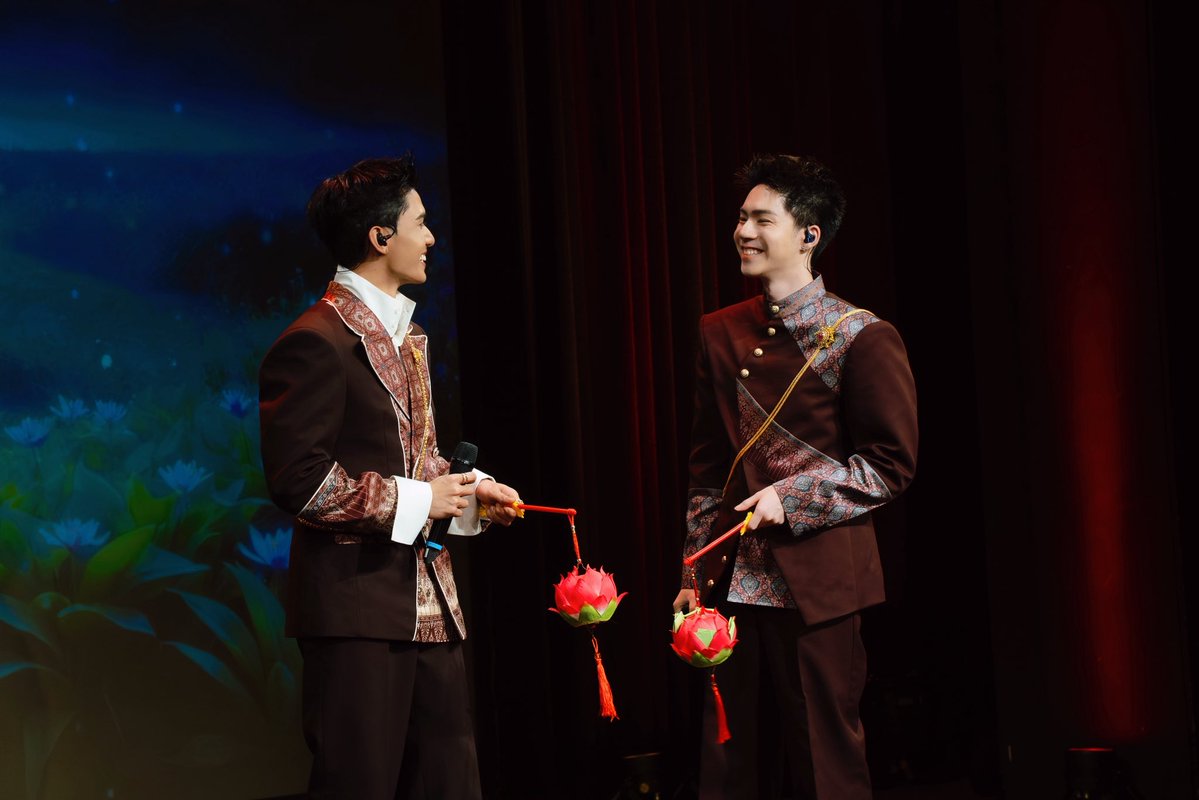 PanoSpotlight's tweet photo. Been waiting for you
No matter how far you are
Hope someday you'll find your way to us again
~ Net JJ Berlin Fan Meeting, 03/10/2026

#NetJJ https://t.co/XFlOtHPgzB
