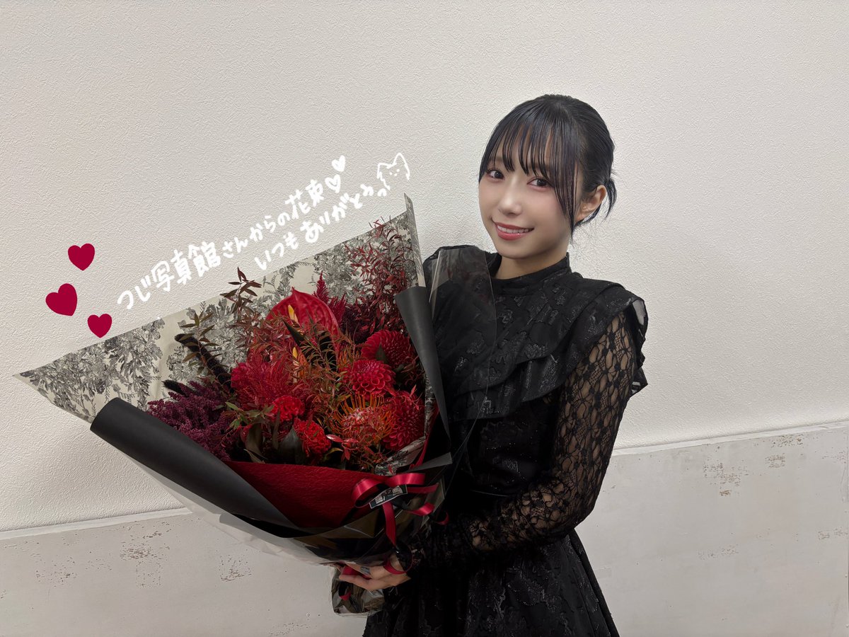 Aikyan_'s tweet photo. 沼津千本プラザでのリリイベ！
ありがとうございましたっ！♡
沼津に来ると本当にたくさんの愛に包まれてだいすきな気持ちがあふれます…！
ヨハちゃんと、この街と出会えて。
みんなと出会えてよかった！

明日は…リリイベツアー最終日！
最高な１日に一緒にしようね！✌️
#ぶるーまじっくかかったよ https://t.co/OqR4S9Krto