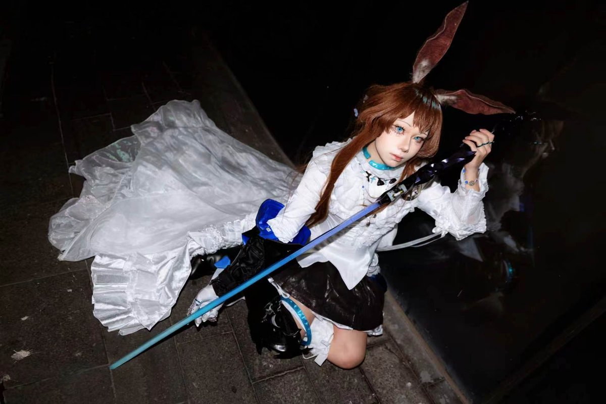 dieyu221's tweet photo. 放置一只兔兔
#男娘 #伪娘 #明日方舟 #阿米娅 #cos #cosplay https://t.co/XHPjjPoCMF