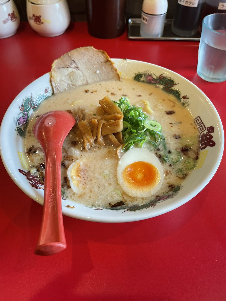 kitaponokinawa's tweet photo. 学生の時、よく食したラーメンをいただきました。

ああ、ありがたい^o^ https://t.co/N1aICSovgj