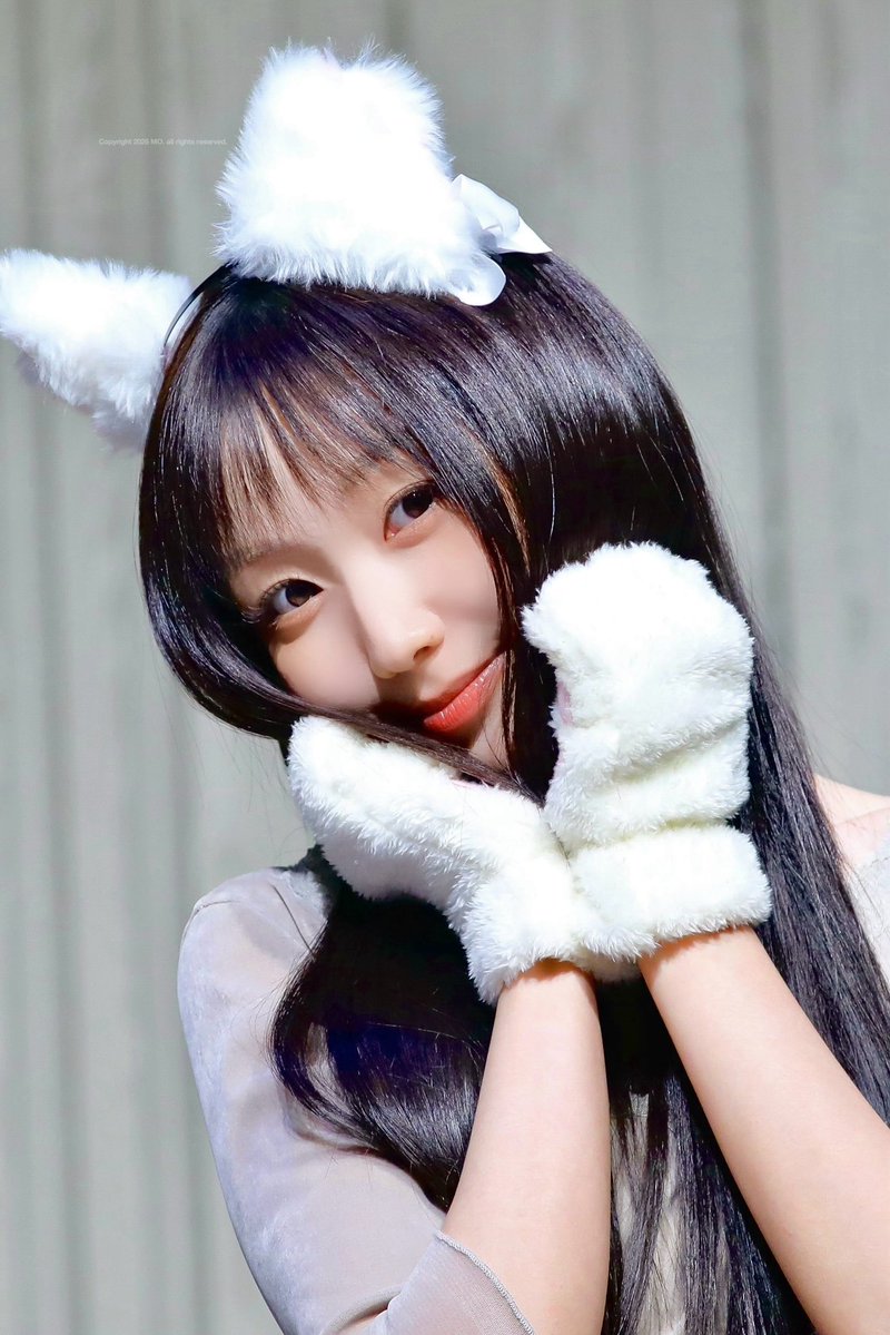 bl71461724's tweet photo. 261010 류냥이🐱 #류수정 https://t.co/r6bDAlfUiR
