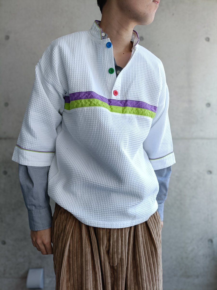 GOYURURITO1's tweet photo. 【now online store update】
.
vintage white purple lime waffle fabric shirt
.
スペシャルなシャツの入荷。ワッフル生地でパープル、ライムカラーのライン。袖もパイピングです。ボタンもマルチカラーで遊び効いてます。秋冬に長袖やニットとのレイヤード
オススメです。 https://t.co/S6349zHsXh