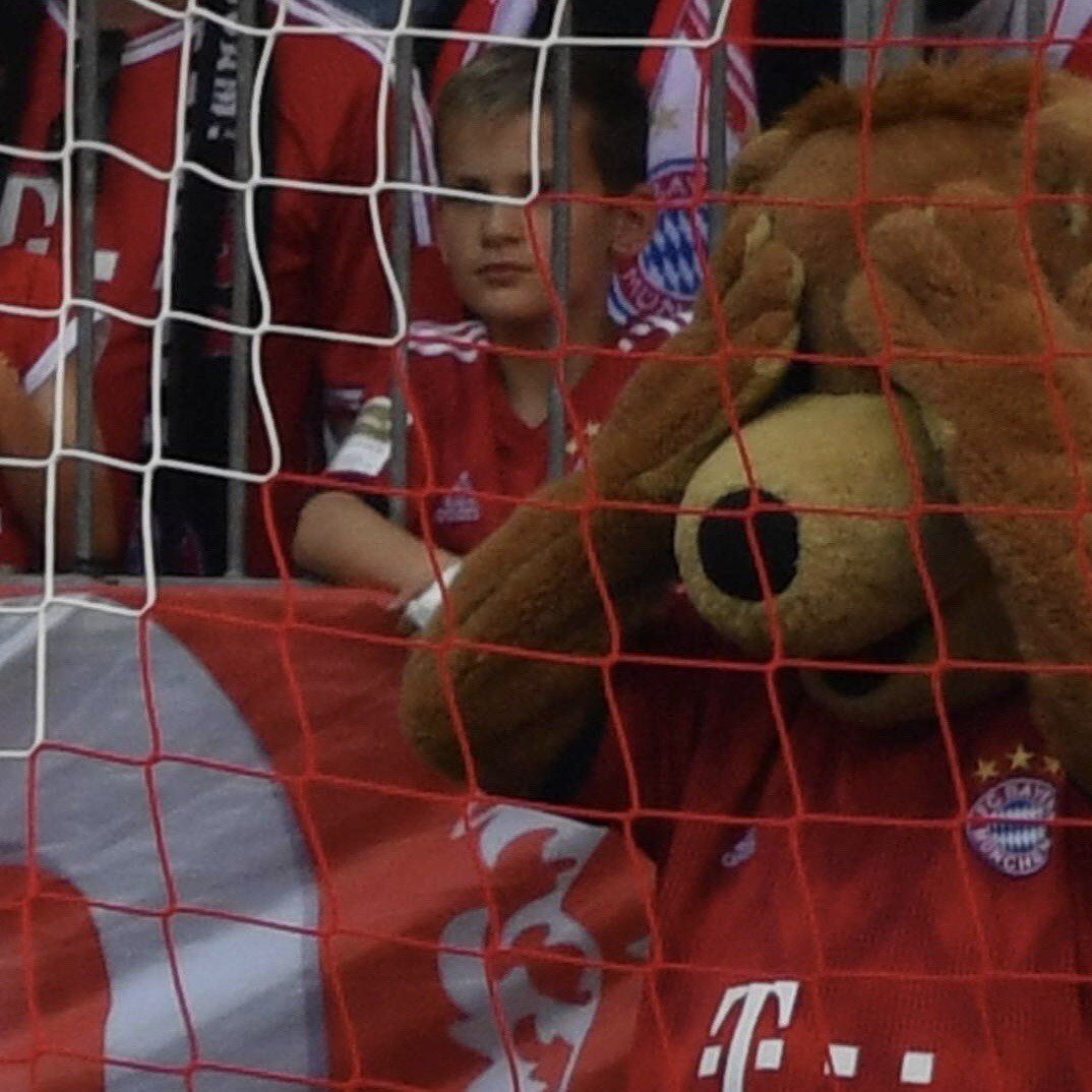 miasananci's tweet photo. This has me wheeeezing for some reason 😭😭😭😭😭😭 https://t.co/YjT2EikQJo