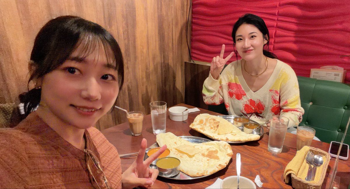 _toryuuuu's tweet photo. こんばんは！

ヘアメイクしてくださった、栗田さんと^_^ https://t.co/fUTzATqG0L