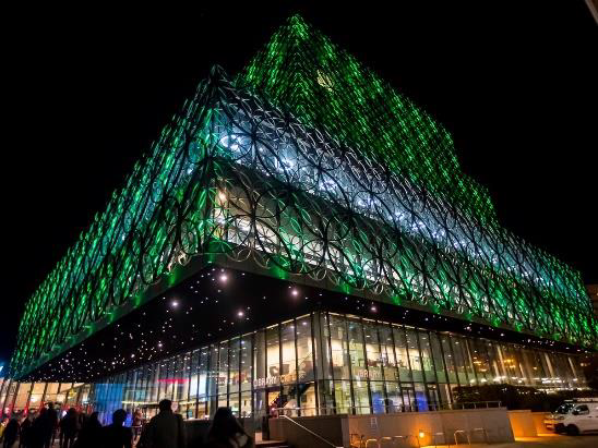 BhamCityCouncil's tweet photo. The Library of Birmingham will be lit green tonight to mark World Mental Health Day.

To find out more about World Mental Health Day, visit: https://t.co/HkF8nippmj

📸 Image courtesy Tom Ranahan https://t.co/KEAssfdSwm