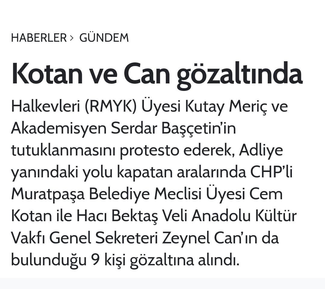 ademyildiz4232's tweet photo. Ümit Özdağ, Cem Kotan ile Türkiye gündemini değerlendirmiş. Devlete nasıl düşman olunur onu mu anlattı, Askerine polisine faşist diyen cem kotandan ne gibi bir fikir aldın mesela? Bu herif halk evleri üyesi. Halk evleri kimin? https://t.co/Zshi2Ia10o