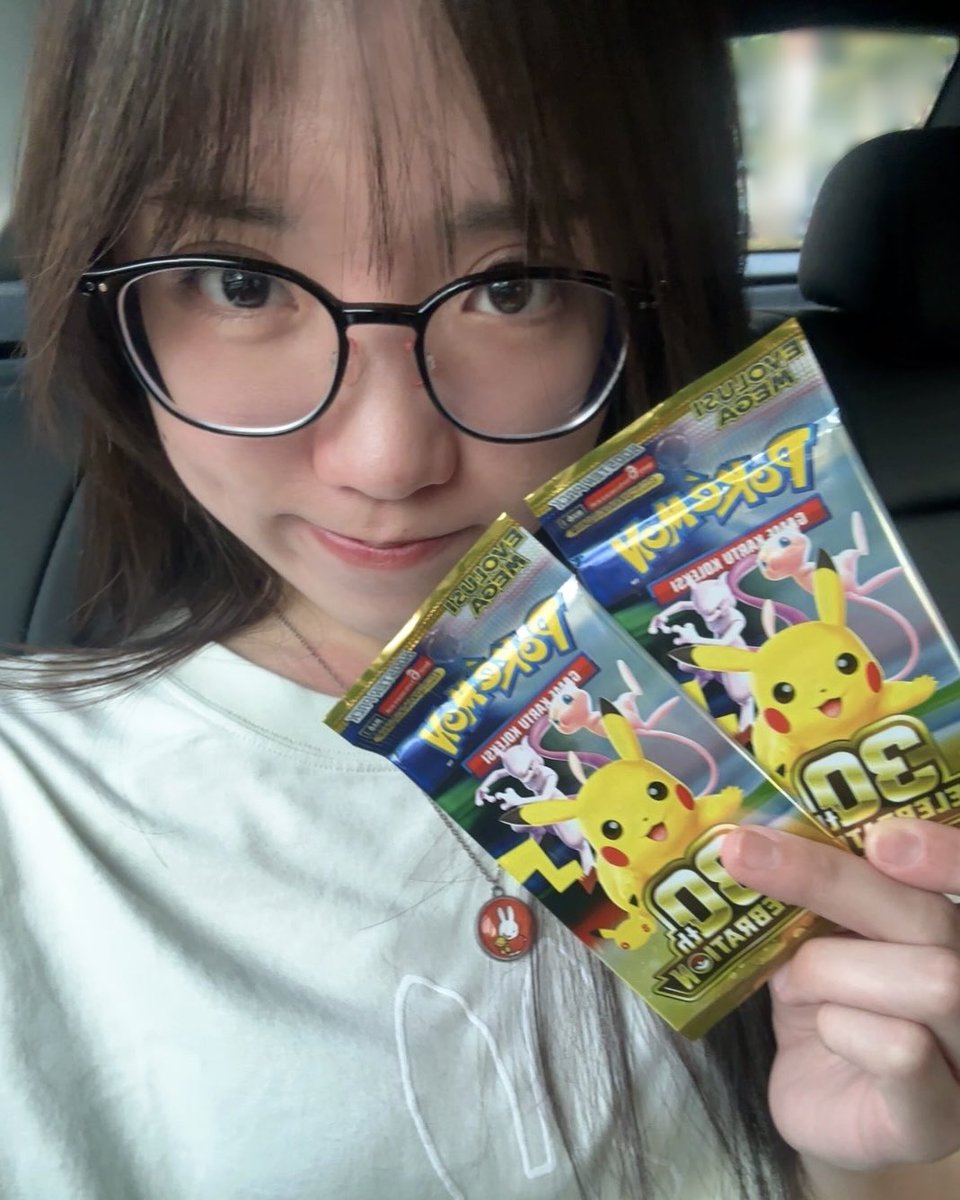 Gracie_JKT48's tweet photo. hehe https://t.co/GU03ne7TKE