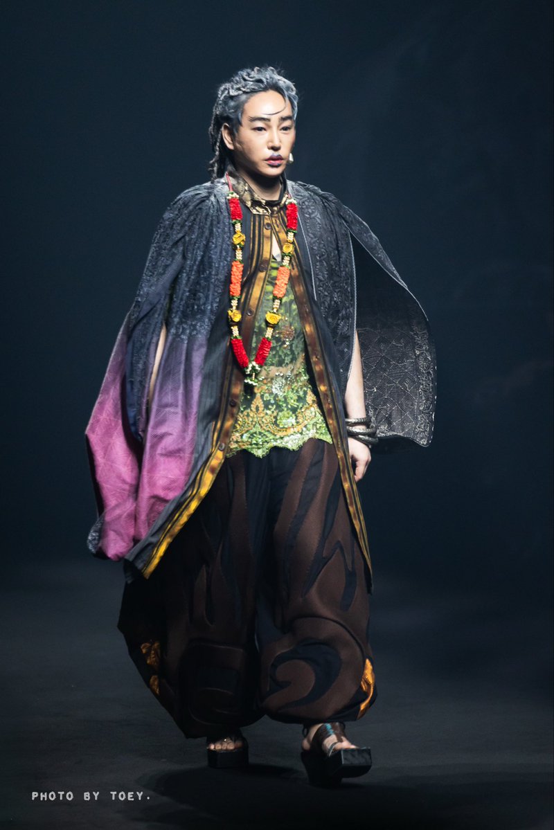 photobytoey's tweet photo. ได้เวลาใช้แคปชั่น 

“น่ารักที่สุดในโลก” อีกแล้วสินะ 😁

@peckpalit 

PECK BIFW26 SIAM PARAGON

#SiamParagonBIFW2026xPeck
#BIFW2026 #NAGARA
#SiamParagonBIFW2026 
#เป๊กผลิตโชค #PeckPaLitChoke
#palitgallery 
#photobytoey https://t.co/vsZ8Va5rRX