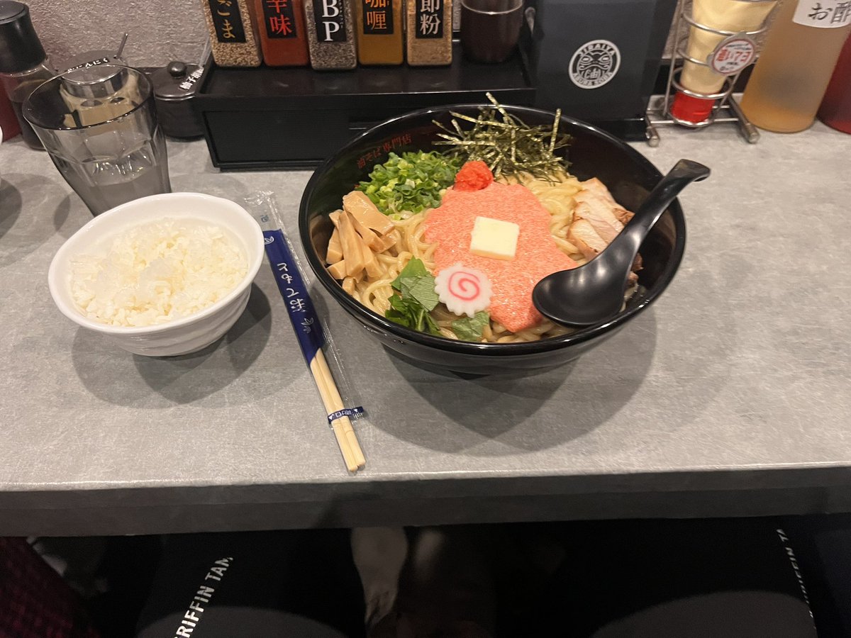 Bigpotenage's tweet photo. 無料で汁 https://t.co/XvczfKMjV4