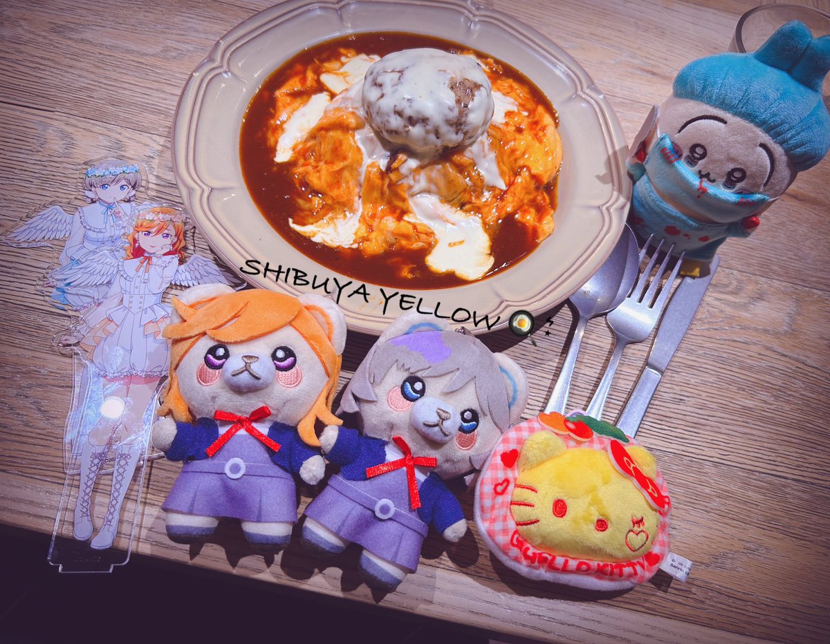 rin__loveAqours's tweet photo. ヲタクと渋谷でオムランチした🍳⋆͛
#ラブライブ #Liella
#クーカー🪽メイ🐈⬛ https://t.co/FYxWFjv4HX