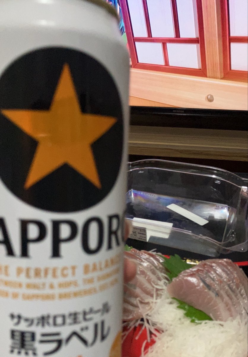 W555r2's tweet photo. 今日も頑張った
ビールがうめえ🍻 https://t.co/oezIjHzgOf