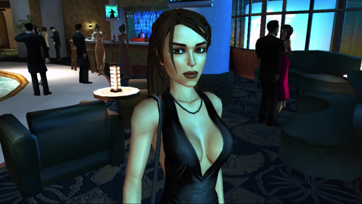 polypolarkyoki's tweet photo. @Nflprofootballl @infinityTRaider new lara looks like a bland ass basic bitch the wokies destroyed her, this is how Lara is supposed to look https://t.co/4SlkripUOy