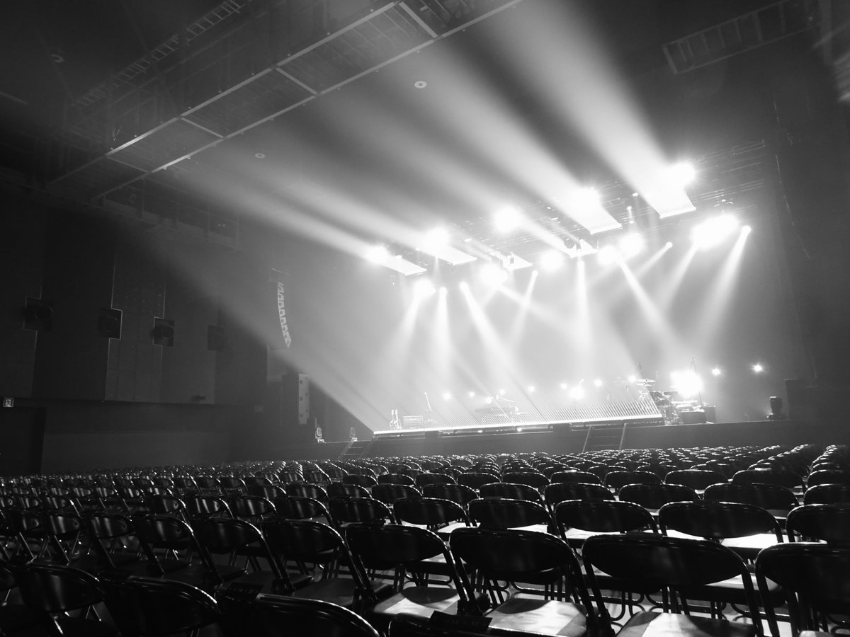 NSN58's tweet photo. #エリア未来2ブラックホール
2日目仙台、おつかれでした!
GIGSさんはフロアの端の席までちゃんと見渡せるので全員の気迫がしっかり伝わってきたよ〰︎　我々の国でまた会おう! https://t.co/Hkjr2EM0Pa