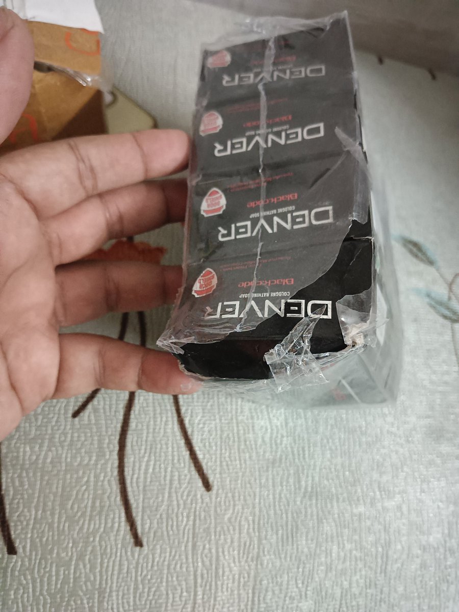 ar_somdev's tweet photo. @JioMart 
Got a damaged pack open completely for ordered n 100% paid #denver soap 
Thanks #JioMart for such delivery https://t.co/B7XQChLWZO