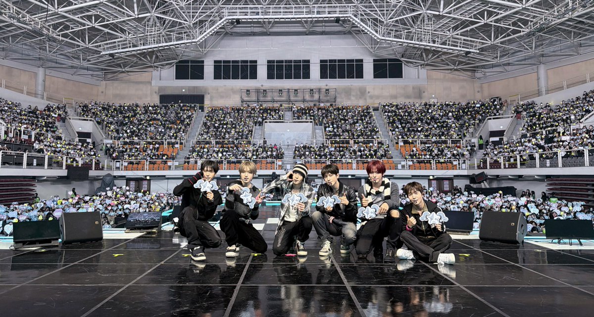 nctwishofficial's tweet photo. NCT WISH <I SPY YOU> with NCTzens DAY1

EVERYTHING, ALL AT ONCE, NEO
https://t.co/LrMbZwt0Ol

#NCTWISH #ISPY
#NCTWISH_ISPY
#NCTWISH_ISPY_YOU
#NCT_10TH_ANNIVERSARY https://t.co/Xx0At1tyvi