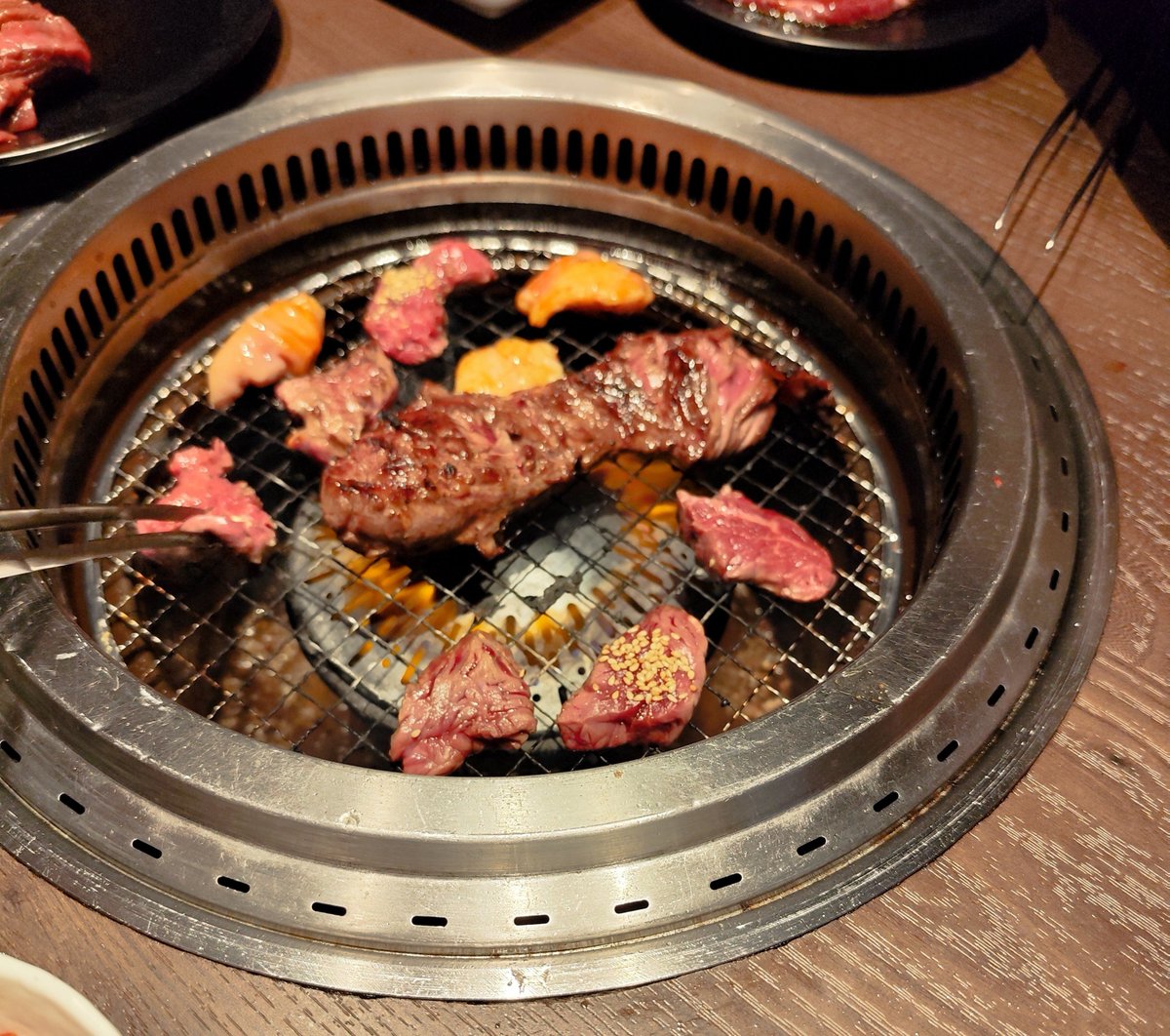 fuen0629's tweet photo. 肉!!!
思いの外カレーが美味かった https://t.co/qQN03CCnKP