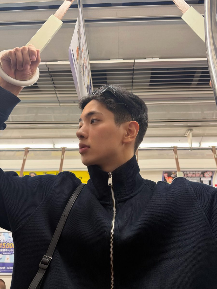 JUNMIN_S2's tweet photo. 261010 junminrxu 인스타 게시물

#RyuJunmin #류준민 https://t.co/IQ8600B9Tn
