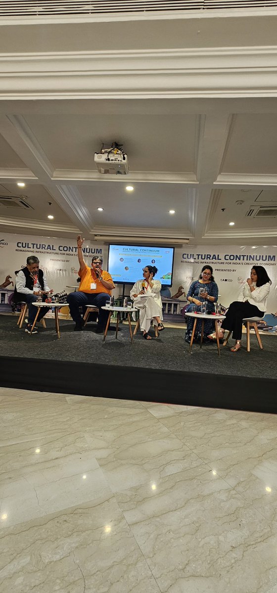 SanjoyRoyTWA's tweet photo. If you have been able to lie successfully to your parents then you are creative. @CChinchlikar spks at #CulturalContinuum @ficci_india @AvidLearning https://t.co/5yHU8xZ76q