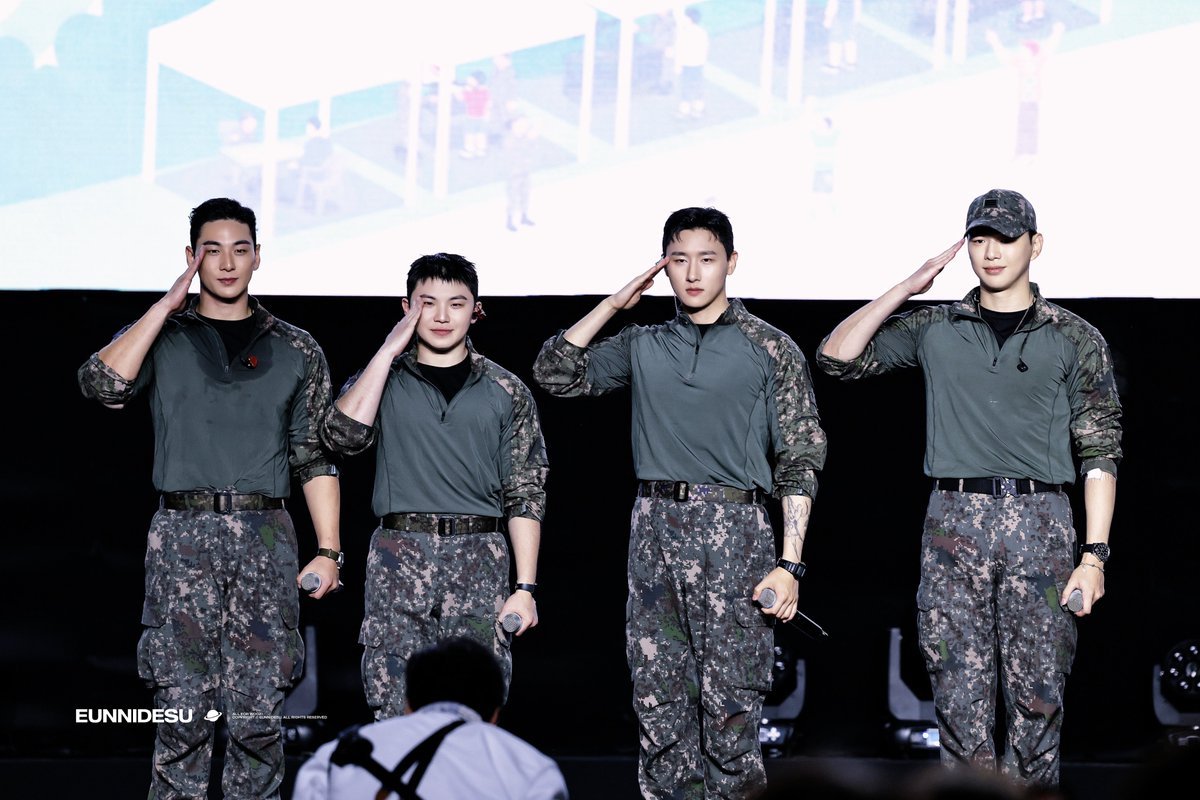 Yeni_Puu's tweet photo. Akhirnya ada juga foto berempat ini 
 Kang Daniel, IM, Woozi dan Baekho https://t.co/Y9RGprWHIx