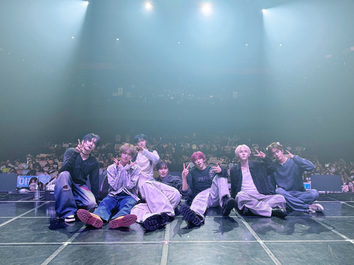 MODYSSEYWORLD's tweet photo. [📸] 261010
2026 MODYSSEY FAN CONCERT TOUR
<HOW WE BLOOM> IN SEOUL  

서울에서도 행복 가득 채워준 우리 MODU! 🫶🏻
함께여서 더 반짝였던 시간, 정말 고마워요 ♡

#모디세이 #MODYSSEY
#MODYSSEY_HowWeBloom
#HowWeBloom https://t.co/5PYFICsR8S