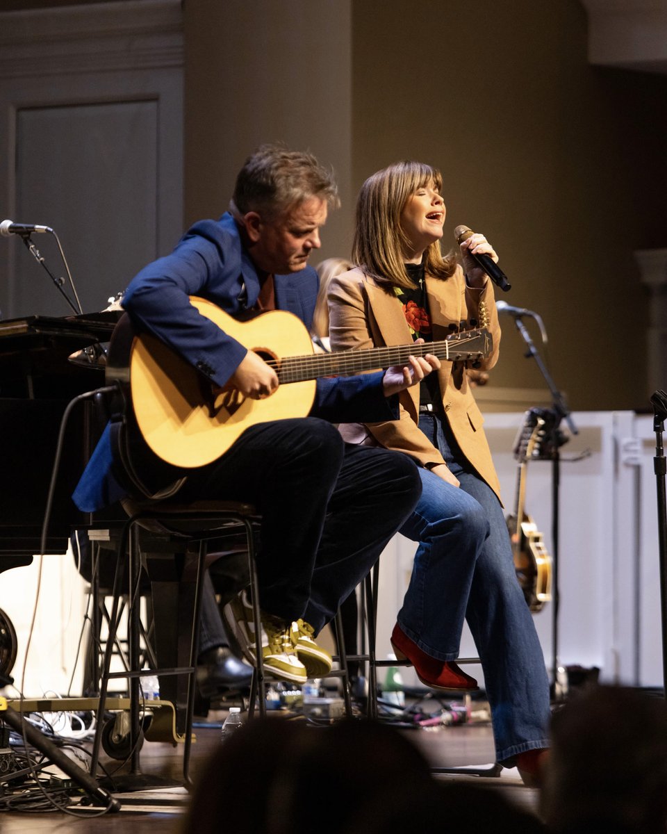 SBTS's tweet photo. A night of worship you won’t want to miss! 🙌🎶

Join us on the campus of Southern Seminary and Boyce College on Wednesday, October 21, at 7:00 PM for a special evening of worship with Keith and Kristyn Getty!

Come sing timeless hymns and songs of the faith alongside our campus community.

Click the link in the comments below to purchase your tickets. We hope to see you there! 🎟️