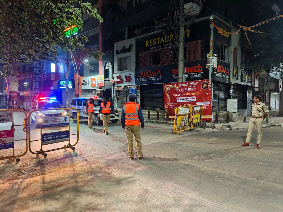 DCPNEBCP's tweet photo. In accordance with the directions of the Hon’ble Commissioner of Police, Bengaluru City, a special vehicle checking drive was conducted within the jurisdiction of Yelahanka Newtown Police Station, NorthEast Division.

As part of the operation, 30 suspicious vehicles were inspected to verify vehicle documents and check for any irregularities.

Drive was aimed at strengthening preventive policing, deterring criminal activities, and maintaining law and order. Bengaluru City Police continues to undertake such proactive measures to enhance public safety and ensure a secure environment for all citizens.

ಮಾನ್ಯ ಪೊಲೀಸ್ ಆಯುಕ್ತರು, ಬೆಂಗಳೂರು ನಗರ ರವರ ಆದೇಶದ ಮೇರೆಗೆ, ಈಶಾನ್ಯ ವಿಭಾಗದ ಯಲಹಂಕ ನ್ಯೂ ಟೌನ್ ಪೊಲೀಸ್ ಠಾಣಾ ವ್ಯಾಪ್ತಿಯಲ್ಲಿ ವಿಶೇಷ ವಾಹನ ತಪಾಸಣಾ ಕಾರ್ಯಾಚರಣೆ ನಡೆಸಲಾಯಿತು.

ಈ ಕಾರ್ಯಾಚರಣೆಯ ಸಂದರ್ಭದಲ್ಲಿ ಅನುಮಾನಾಸ್ಪದವಾಗಿ ಕಂಡುಬಂದ 30 ವಾಹನಗಳನ್ನು ತಡೆದು ತಪಾಸಣೆ ನಡೆಸಲಾಯಿತು. ವಾಹನಗಳ ನೋಂದಣಿ ದಾಖಲೆಗಳು, ಚಾಲಕರ ವಿವರಗಳು ಹಾಗೂ ಇತರ ಅಗತ್ಯ ದಾಖಲೆಗಳನ್ನು ಪರಿಶೀಲಿಸುವ ಮೂಲಕ ಕಾನೂನುಬಾಹಿರ ಚಟುವಟಿಕೆಗಳನ್ನು ತಡೆಗಟ್ಟಲು ಕ್ರಮ ಕೈಗೊಳ್ಳಲಾಯಿತು.

ಸಾರ್ವಜನಿಕರ ಸುರಕ್ಷತೆಯನ್ನು ಖಚಿತಪಡಿಸುವುದು, ಅಪರಾಧ ಚಟುವಟಿಕೆಗಳಿಗೆ ಕಡಿವಾಣ ಹಾಕುವುದು ಹಾಗೂ ಪ್ರದೇಶದಲ್ಲಿ ಕಾನೂನು ಸುವ್ಯವಸ್ಥೆಯನ್ನು ಕಾಪಾಡುವ ಉದ್ದೇಶದಿಂದ ಈ ಕಾರ್ಯಾಚರಣೆ ನಡೆಸಲಾಯಿತು. ಸಾರ್ವಜನಿಕರು ಸಂಚಾರ ನಿಯಮಗಳನ್ನು ಪಾಲಿಸುವಂತೆ ಹಾಗೂ ತಪಾಸಣೆಯ ಸಂದರ್ಭದಲ್ಲಿ ಪೊಲೀಸ್ ಇಲಾಖೆಯೊಂದಿಗೆ ಸಹಕರಿಸುವಂತೆ ಮನವಿ ಮಾಡಲಾಗಿದೆ.

#DcpNorthEast #JointCpEast #BengaluruCityPolice

@BlrCityPolice @CPBlr @DgpKarnataka